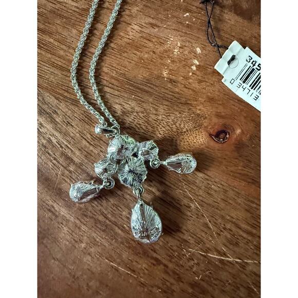 NWT Monet 20’ Silver costume Jewlery necklace - Picture 1 of 5
